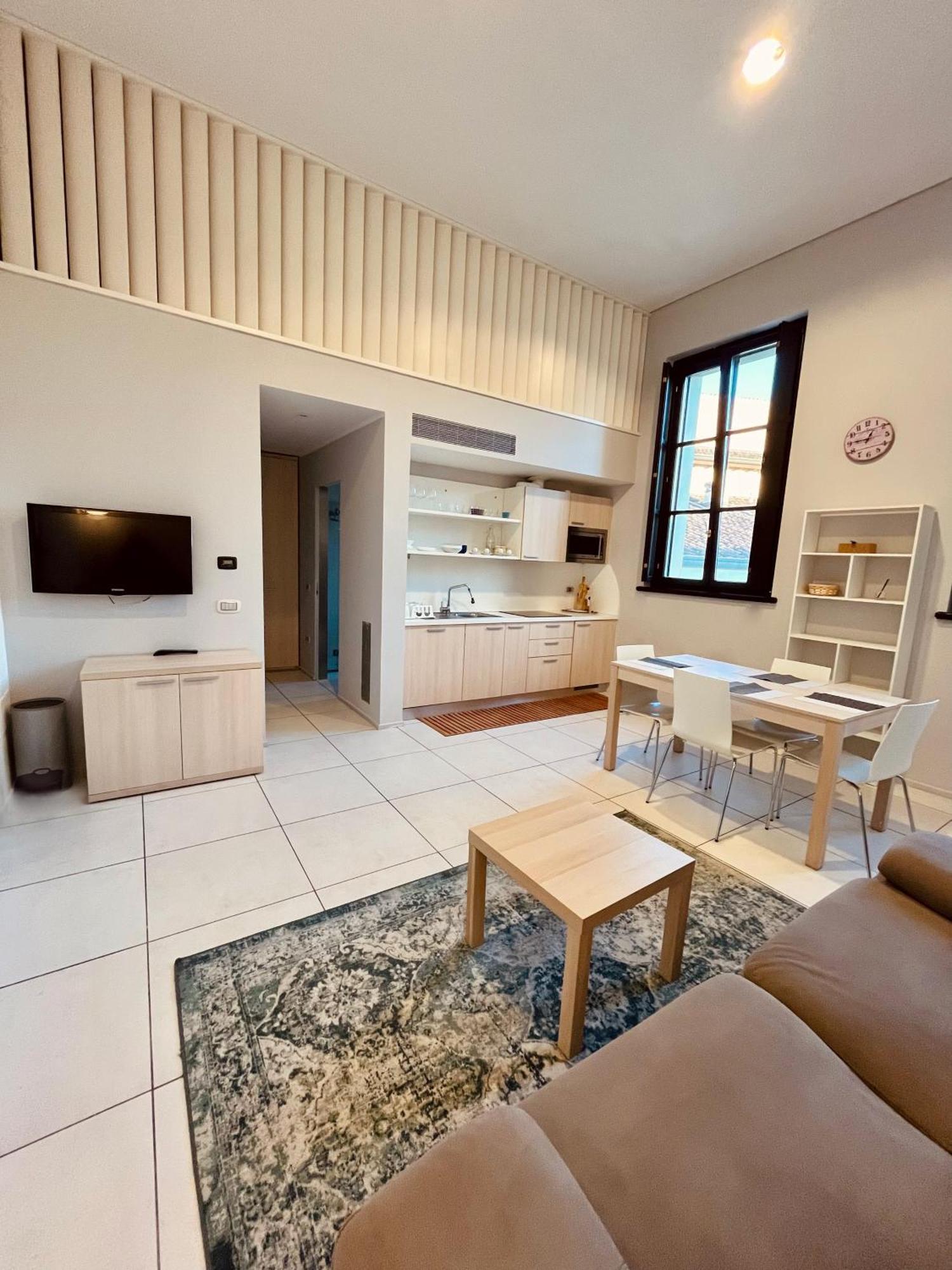 Residenza Frattini By Almanova Residenze Apartment Mantova Exterior photo